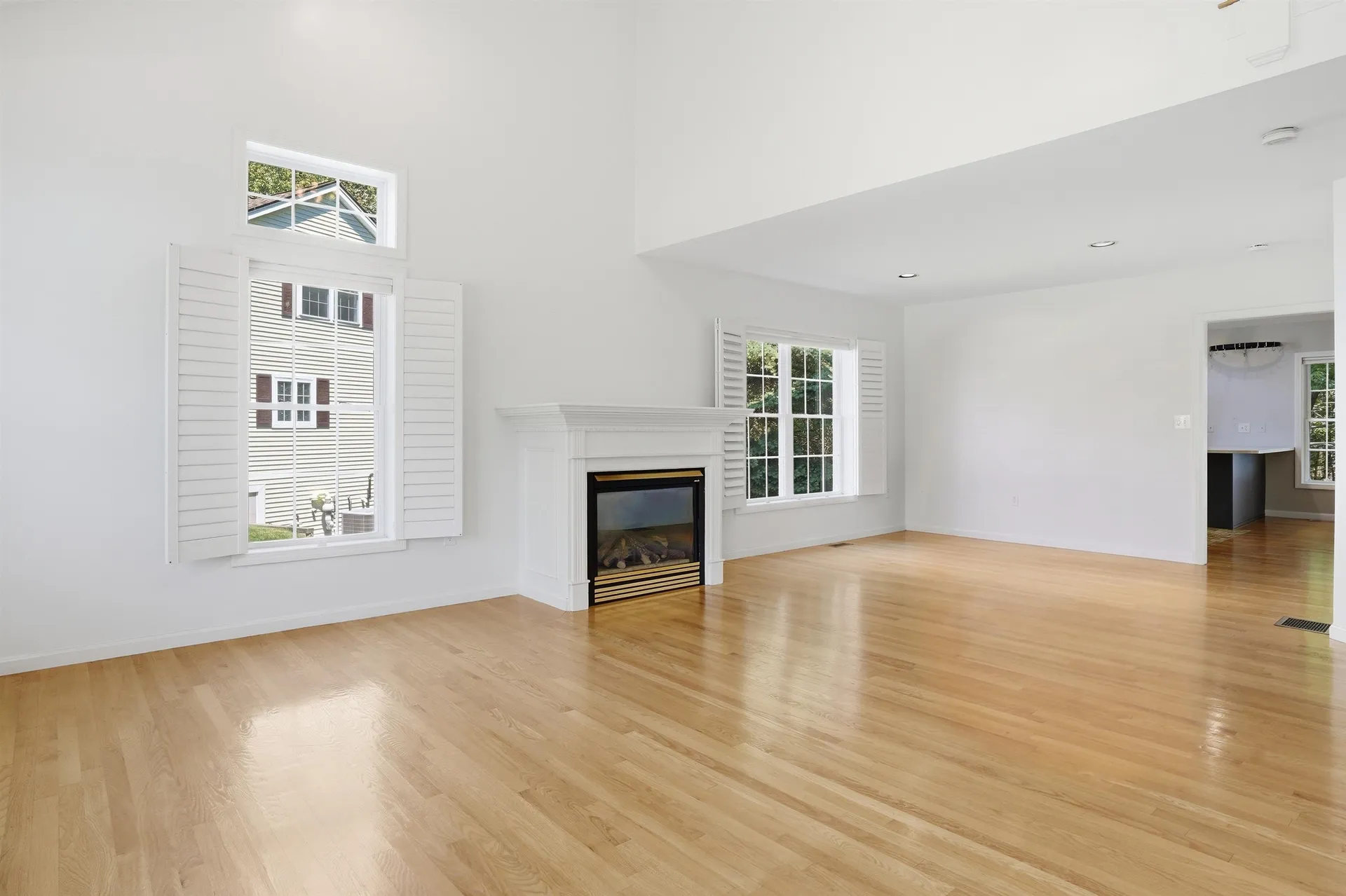 6 Meadowood Drive Exeter NH 03833