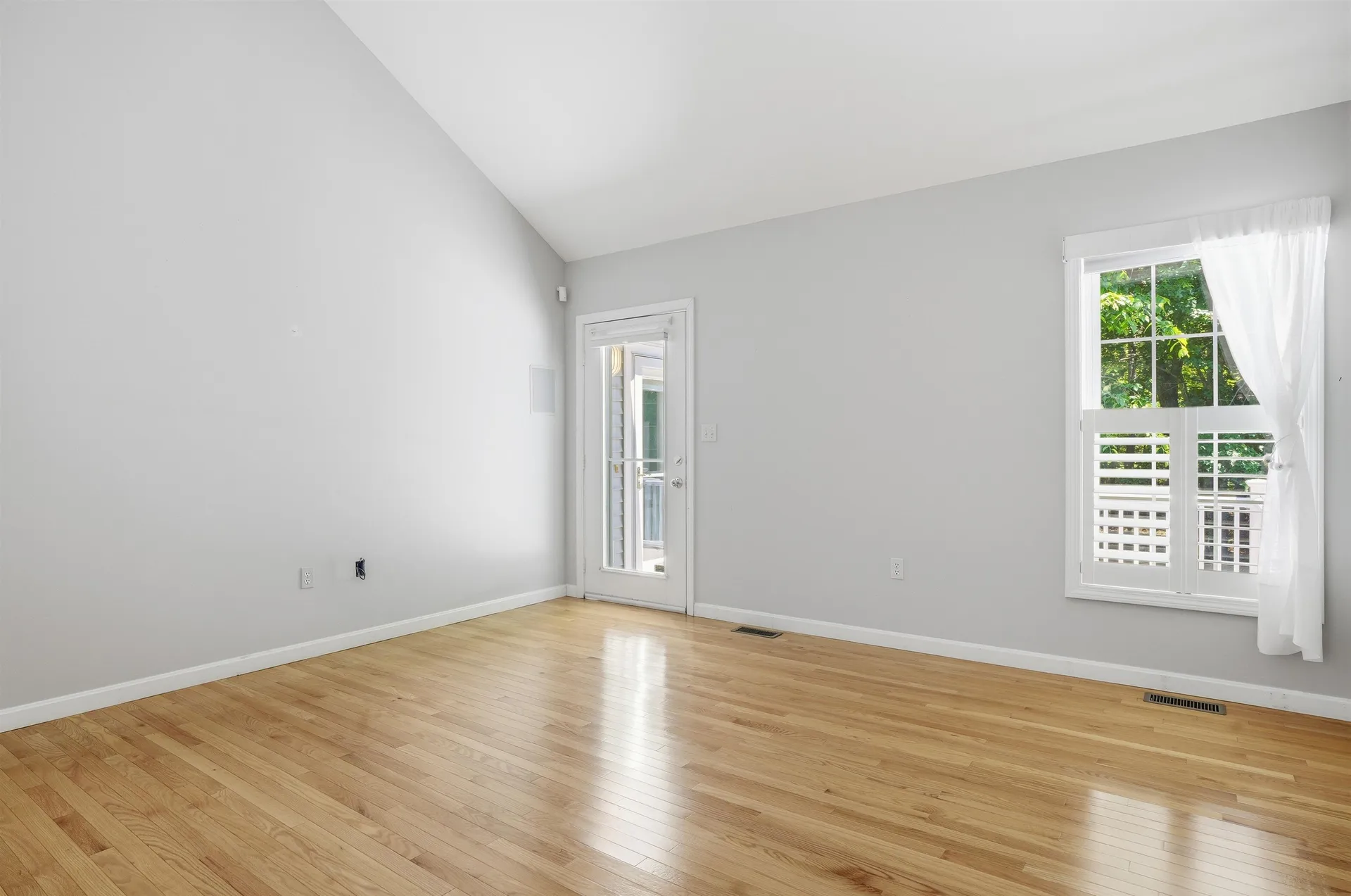 6 Meadowood Drive Exeter NH 03833