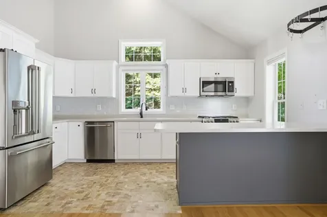 6 Meadowood Drive Exeter NH 03833