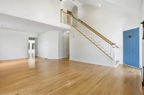 6 Meadowood Drive Exeter NH 03833