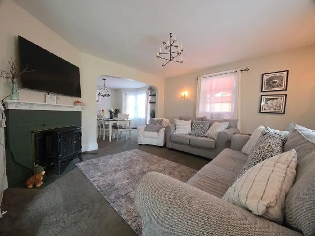 182 Madison Avenue Berlin NH 03570