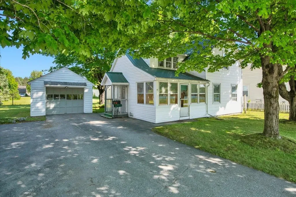 13 Jewett Street Swanton VT 05488