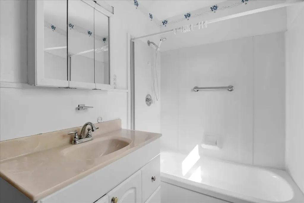 13 Jewett Street Swanton VT 05488