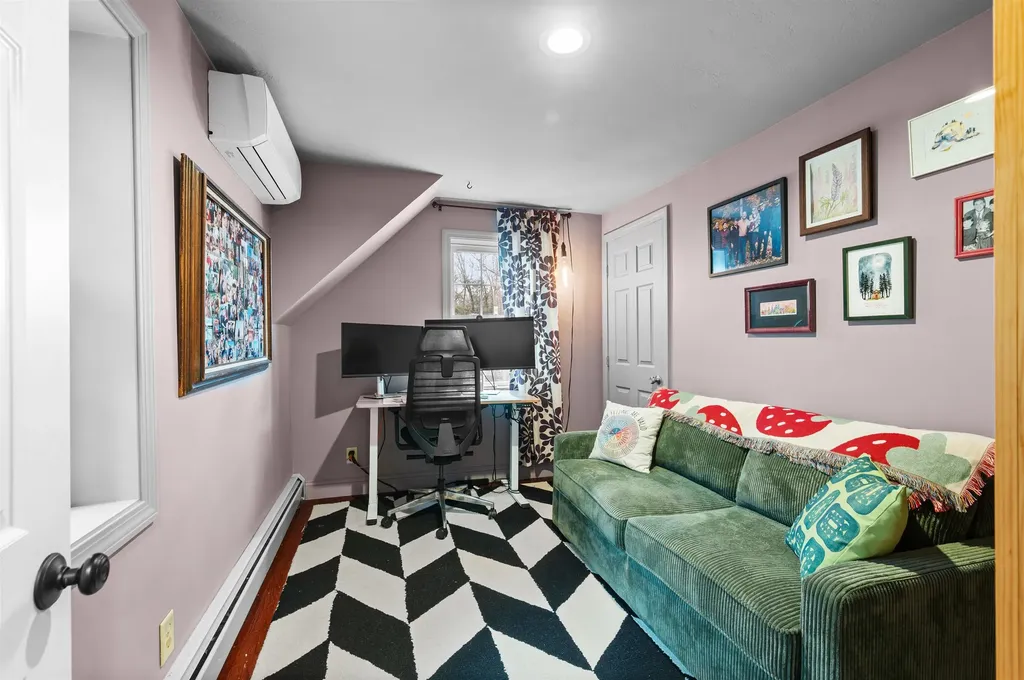 288 Mica Point Road Barrington NH 03825