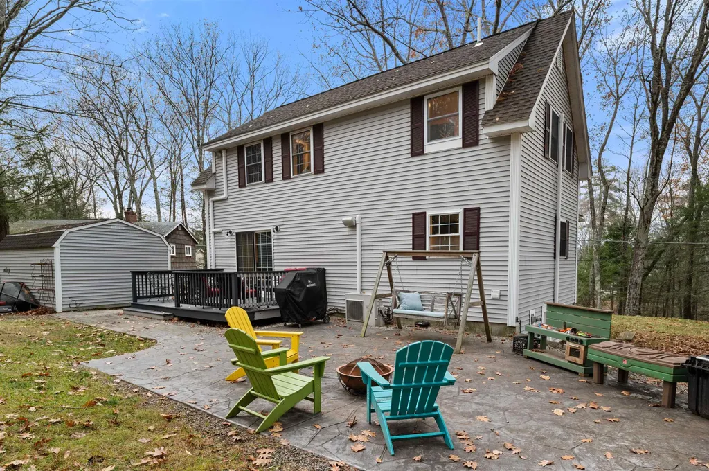 288 Mica Point Road Barrington NH 03825