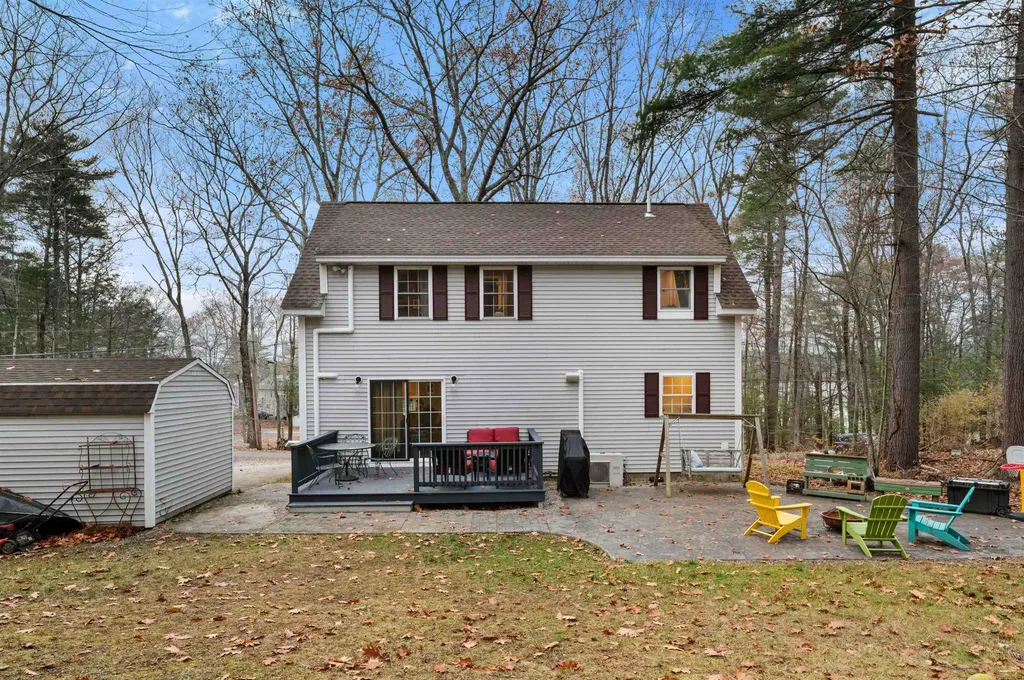 288 Mica Point Road Barrington NH 03825
