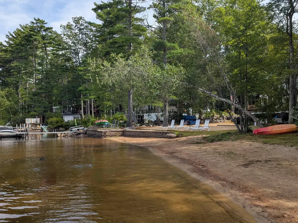 288 Mica Point Road Barrington NH 03825
