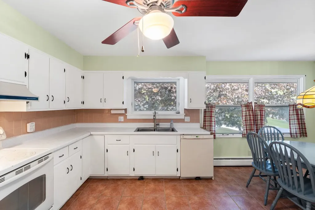29 Ridgewood Terrace Barre Town VT 05641