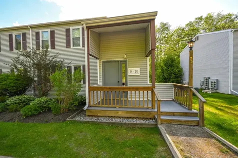 75 The Commons Moretown VT 05660