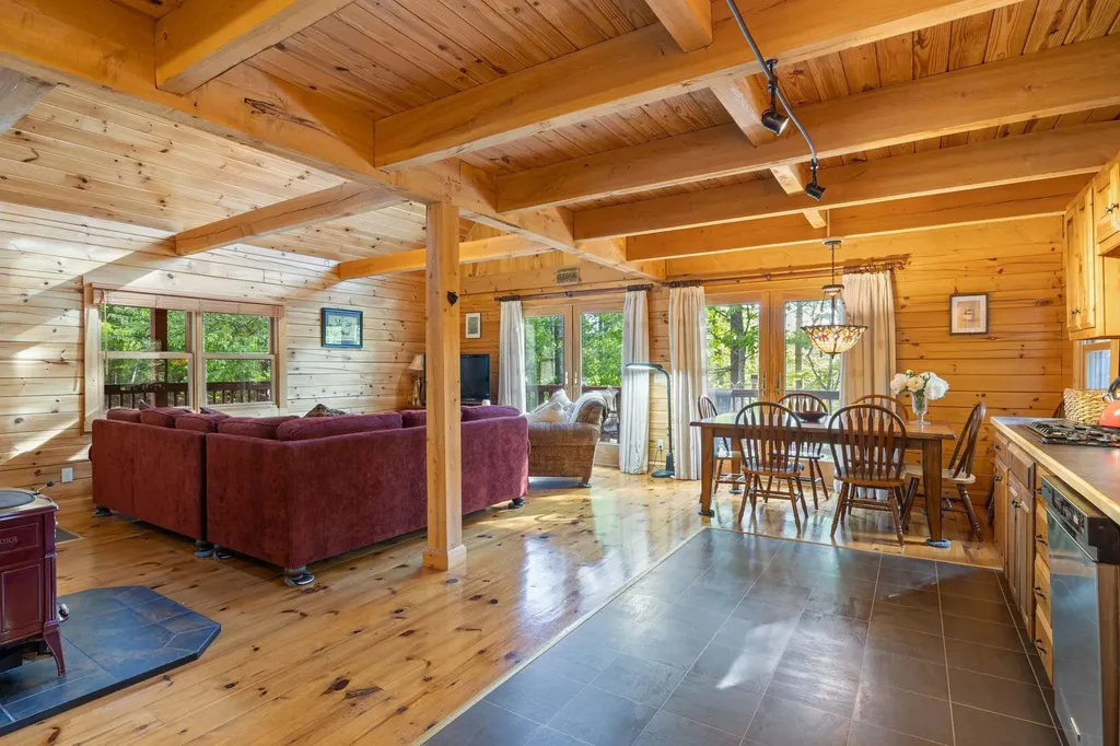 76 Clover Drive Wakefield NH 03830