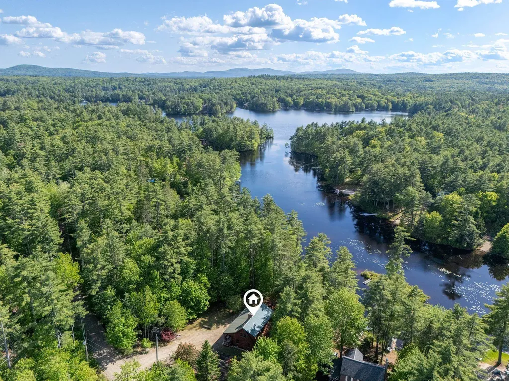 76 Clover Drive Wakefield NH 03830