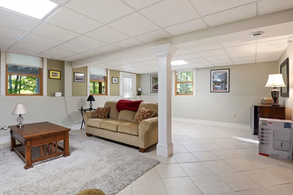 76 Clover Drive Wakefield NH 03830