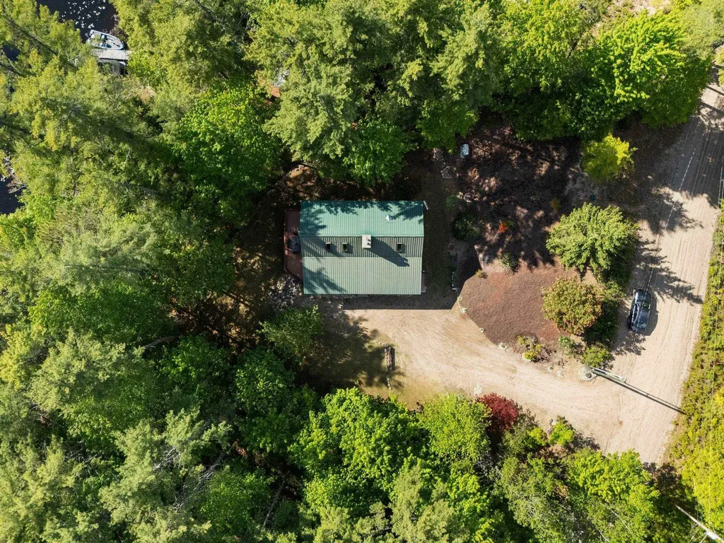 76 Clover Drive Wakefield NH 03830