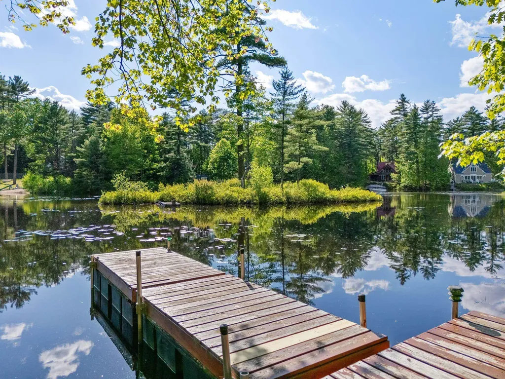 76 Clover Drive Wakefield NH 03830