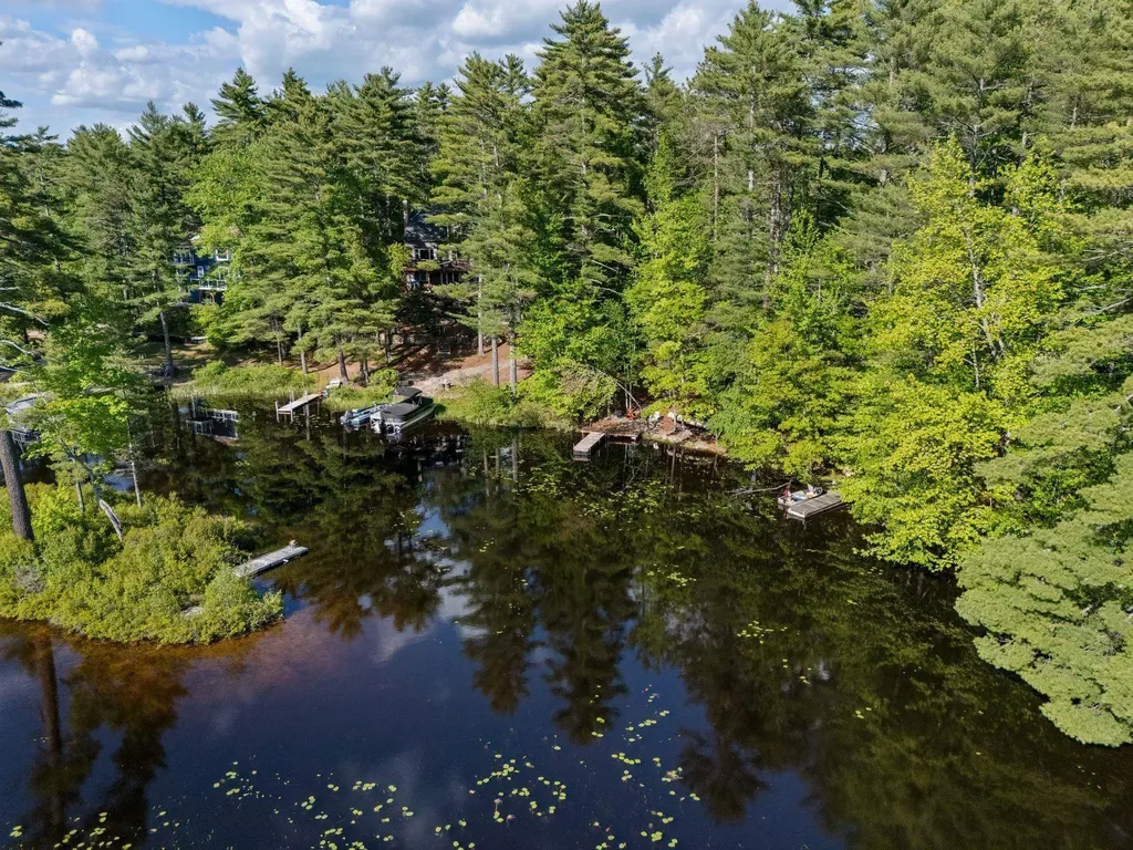76 Clover Drive Wakefield NH 03830