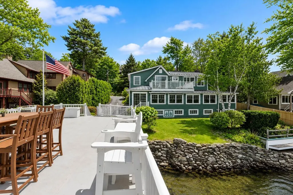 91 Lake Avenue Sunapee NH 03782