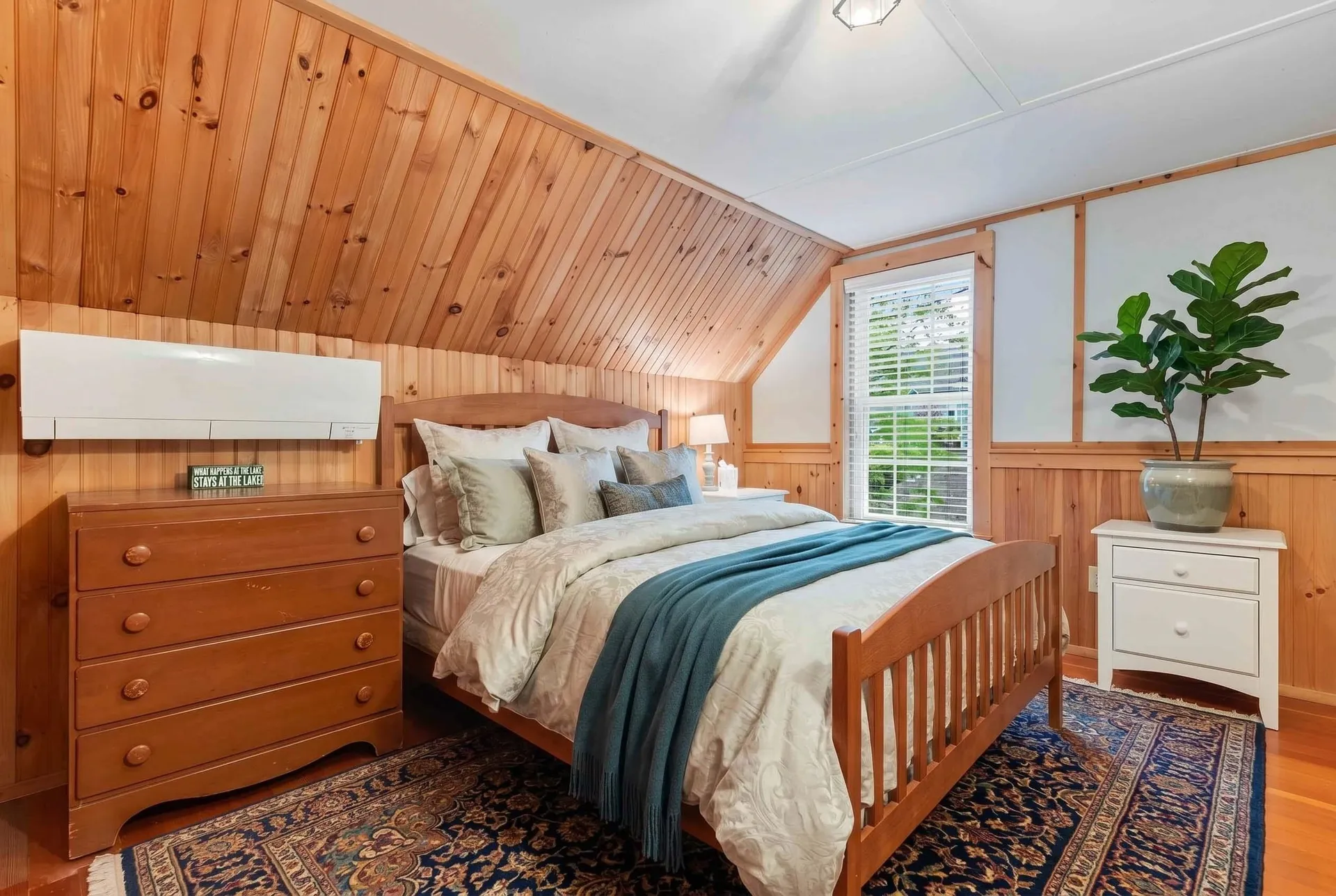 91 Lake Avenue Sunapee NH 03782