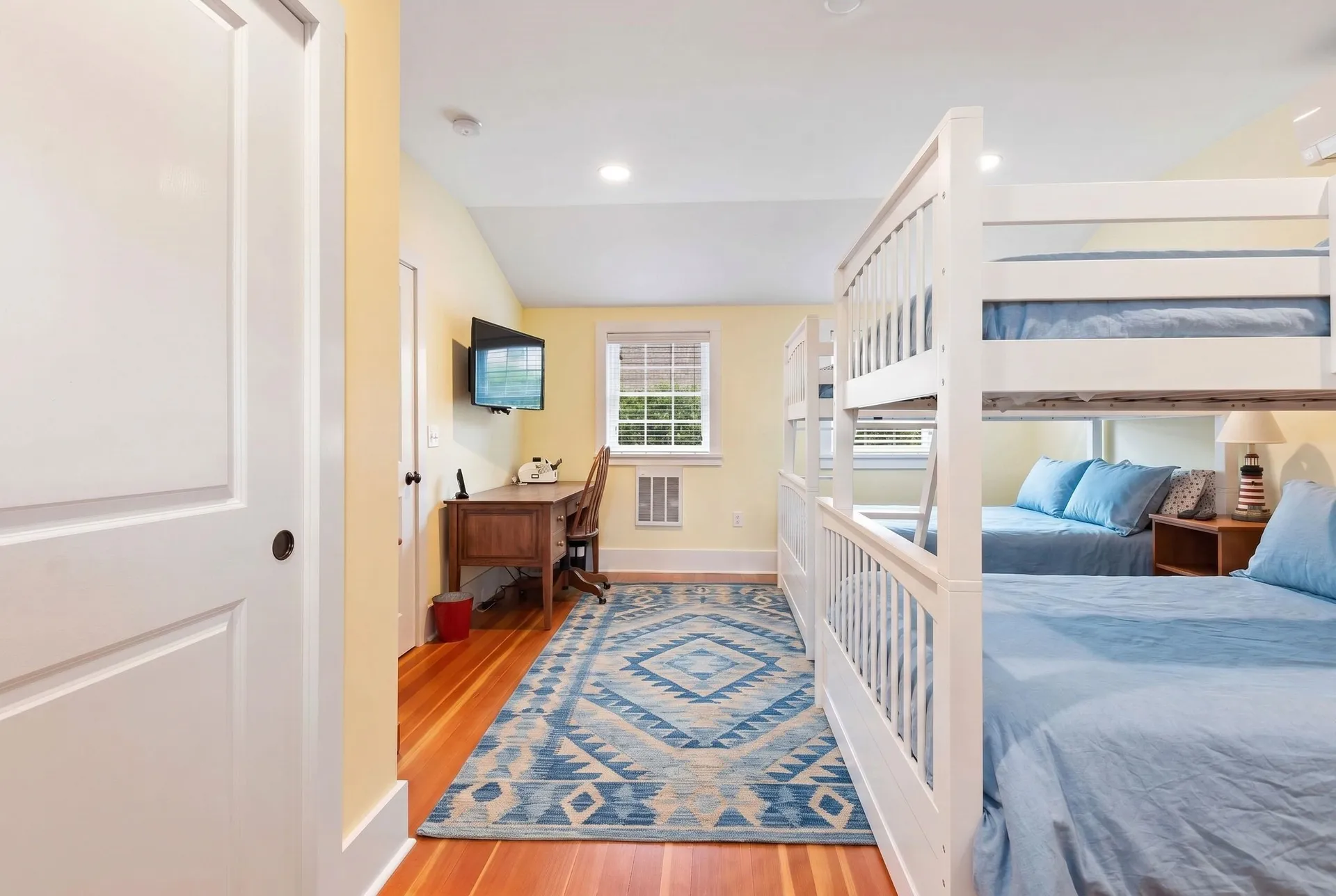 91 Lake Avenue Sunapee NH 03782