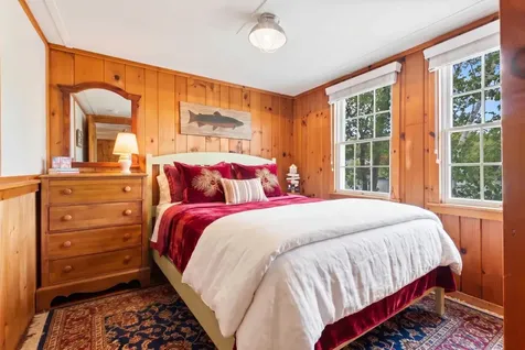 91 Lake Avenue Sunapee NH 03782