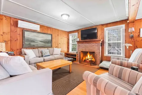 91 Lake Avenue Sunapee NH 03782