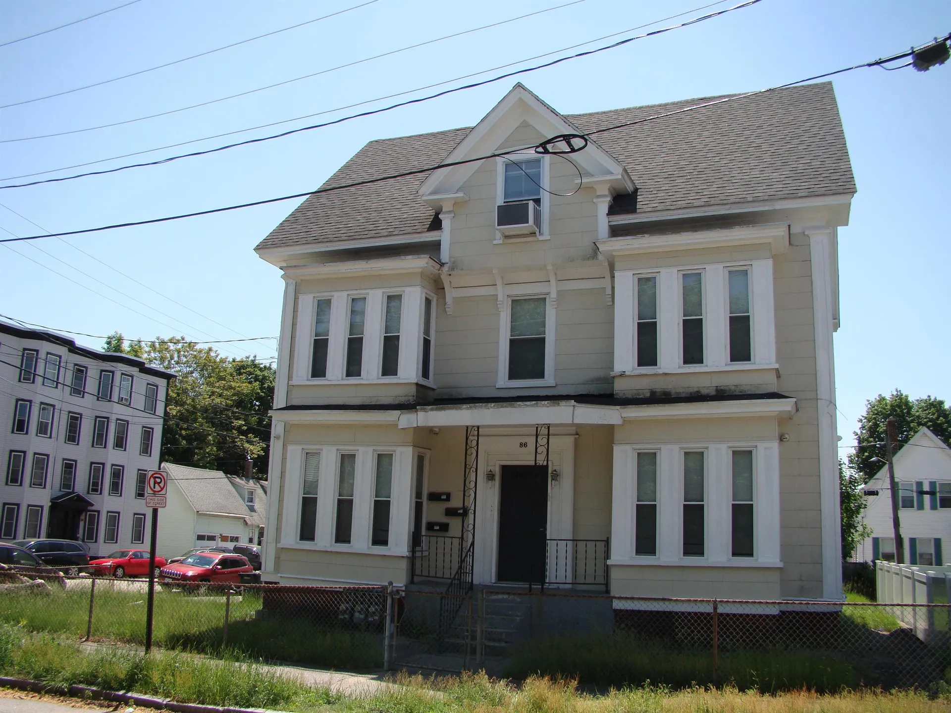 86 School Street Manchester NH 03102