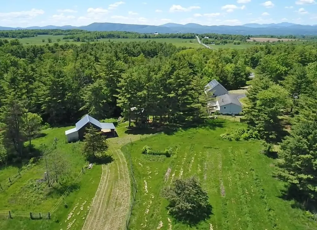 2475 Town Line Road Bridport VT 05734
