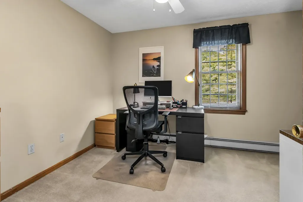 11 Nutfield Drive Londonderry NH 03053