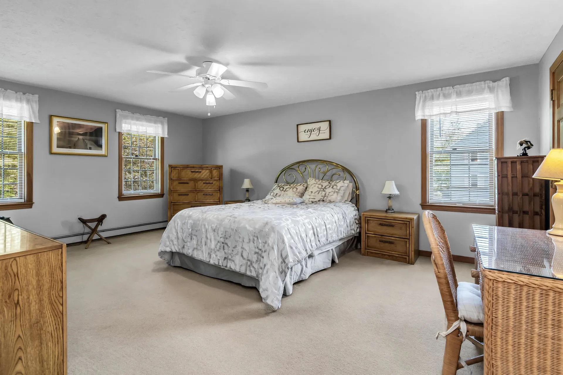 11 Nutfield Drive Londonderry NH 03053