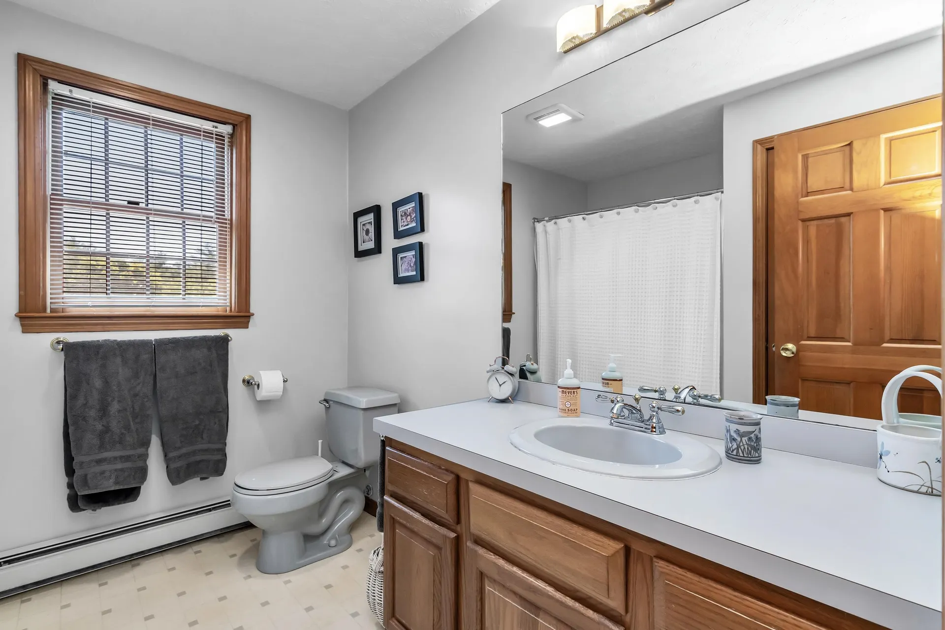 11 Nutfield Drive Londonderry NH 03053