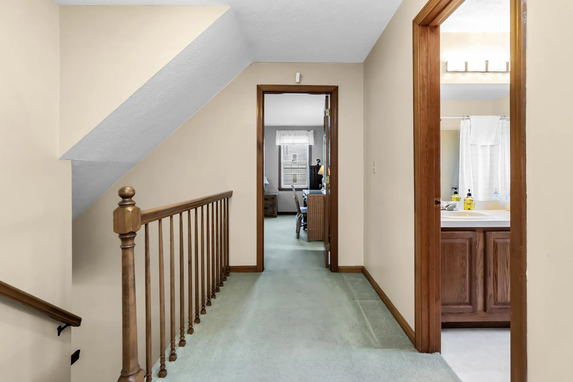 11 Nutfield Drive Londonderry NH 03053