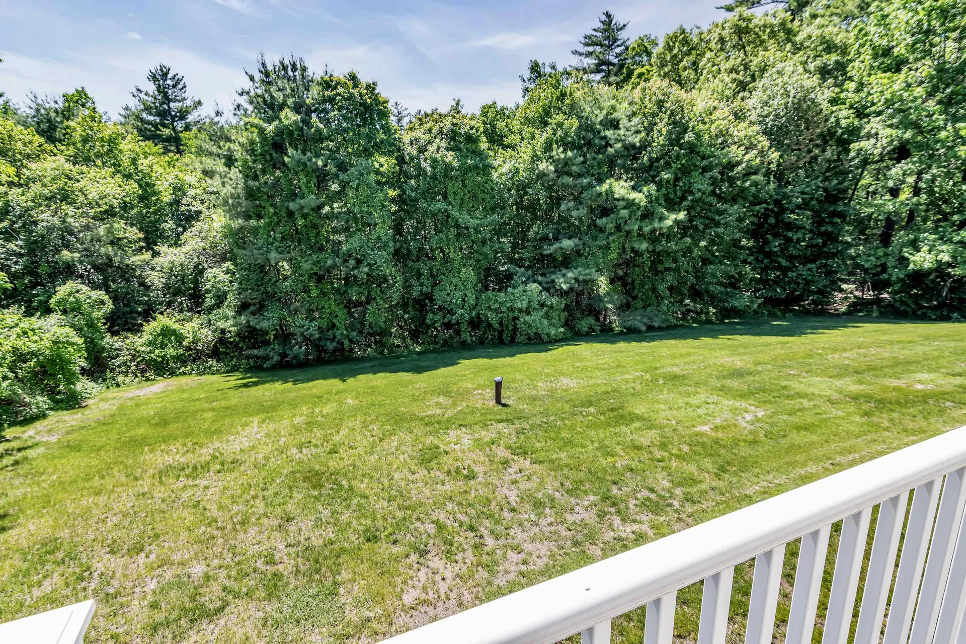 11 Nutfield Drive Londonderry NH 03053
