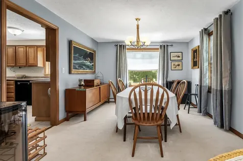 11 Nutfield Drive Londonderry NH 03053