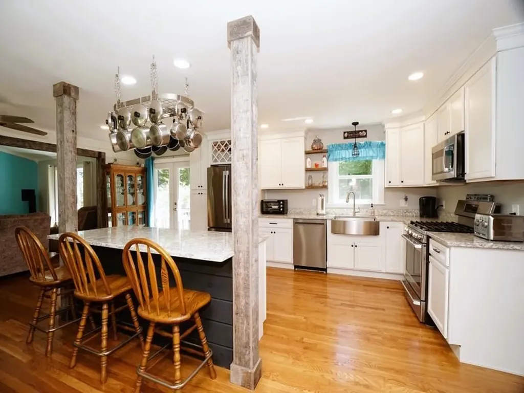 1 Marblehead Road Windham NH 03087