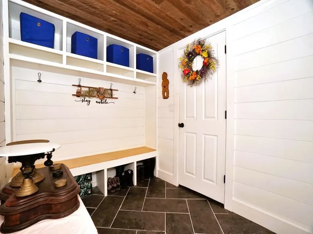 1 Marblehead Road Windham NH 03087