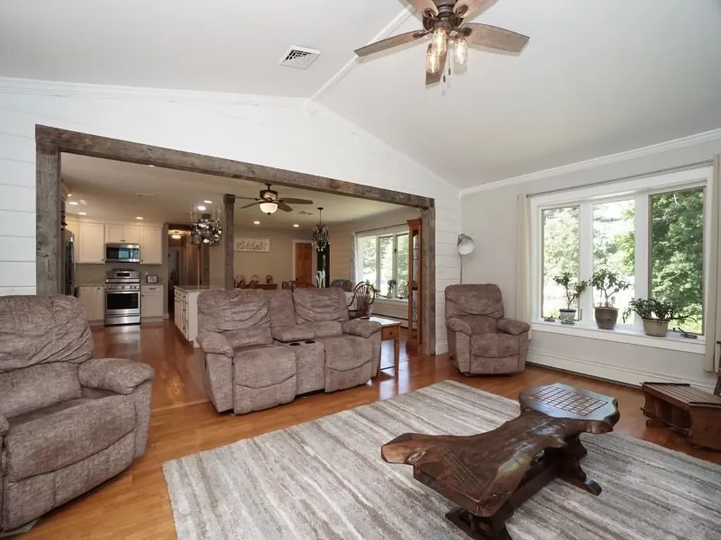 1 Marblehead Road Windham NH 03087