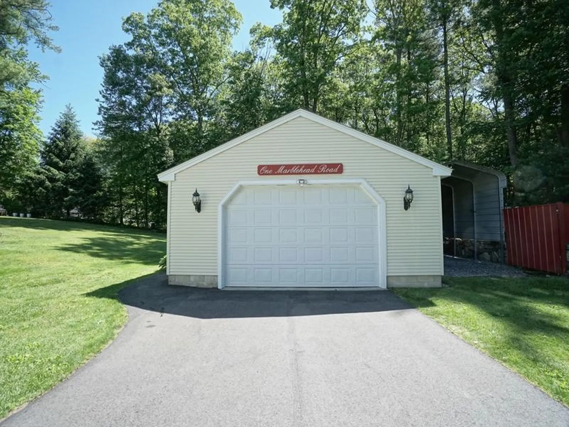 1 Marblehead Road Windham NH 03087