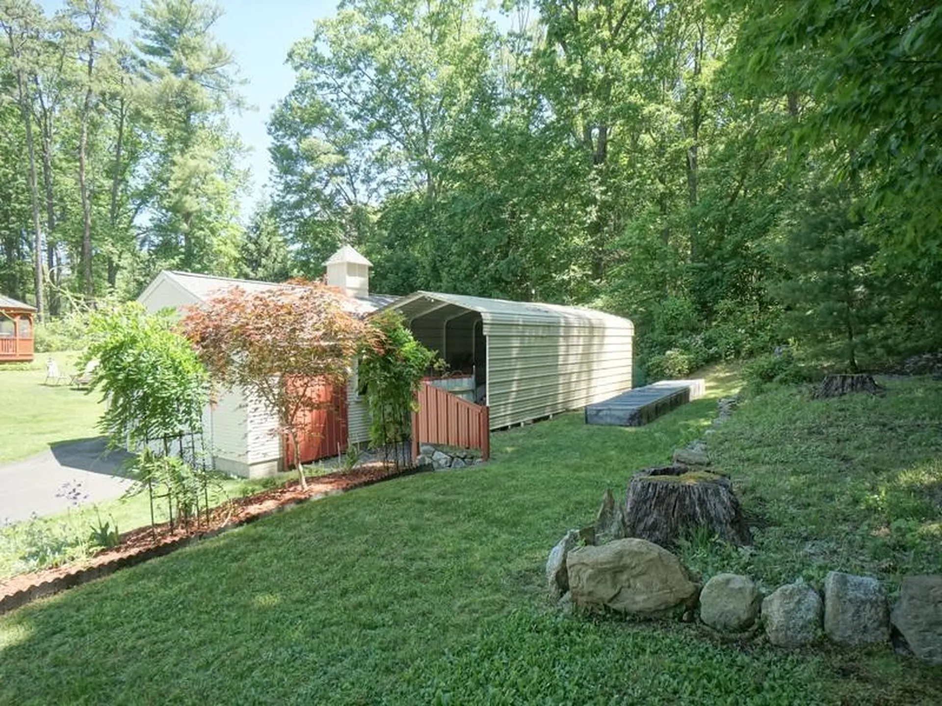 1 Marblehead Road Windham NH 03087