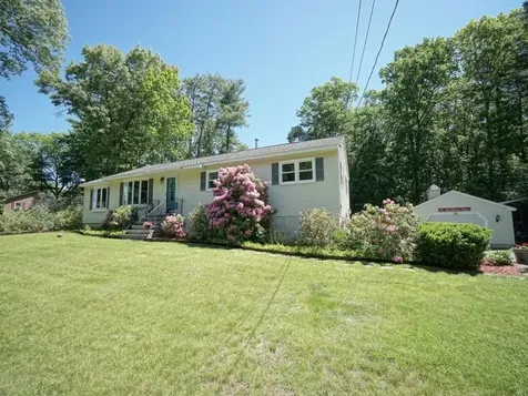 1 Marblehead Road Windham NH 03087