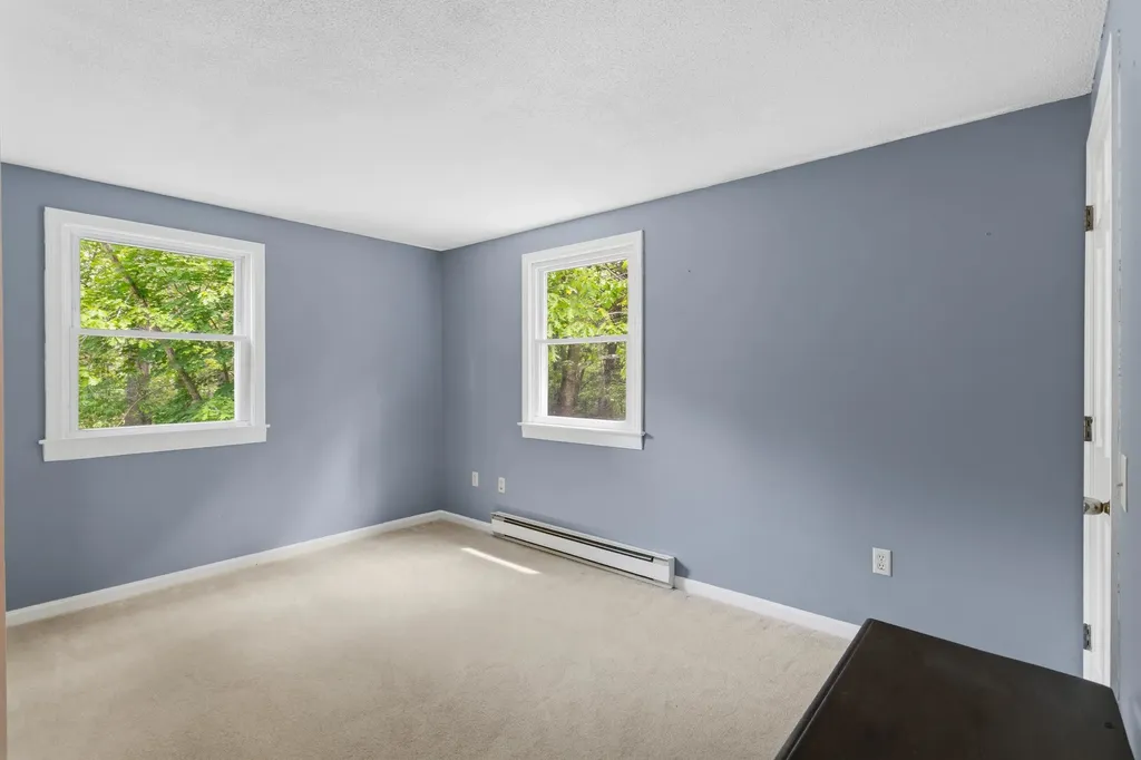 35 Eastern Avenue Barrington NH 03825