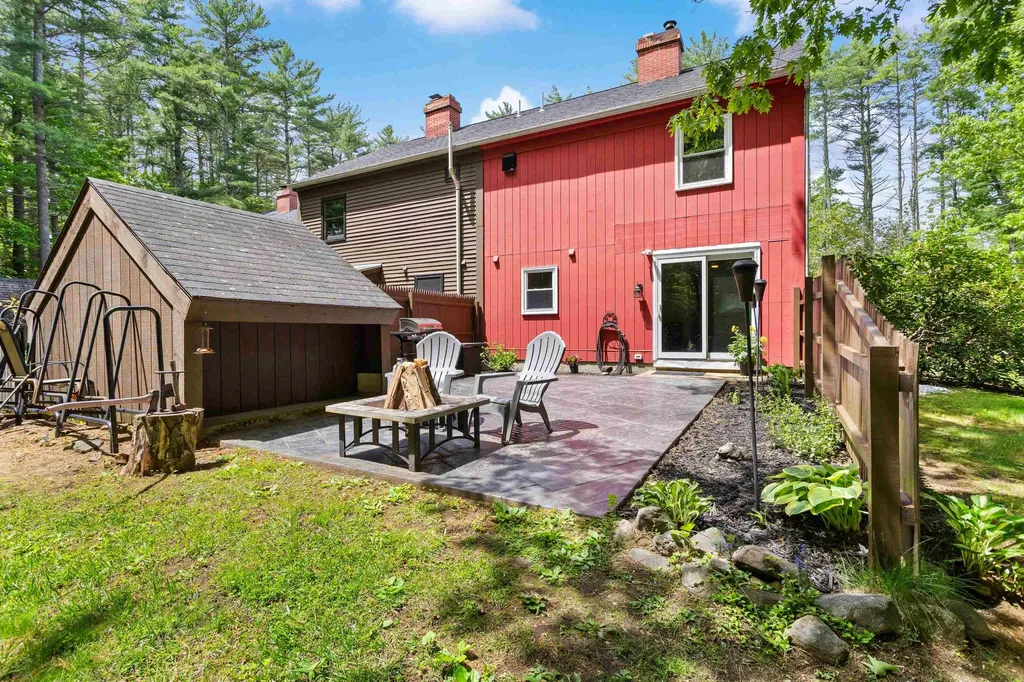 35 Eastern Avenue Barrington NH 03825
