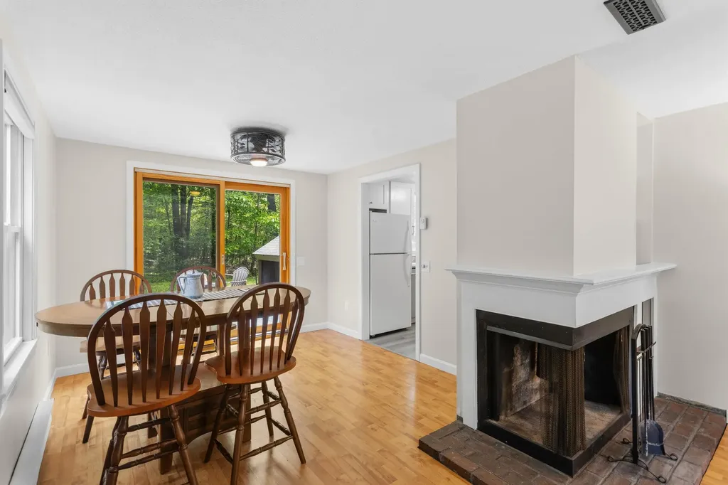 35 Eastern Avenue Barrington NH 03825