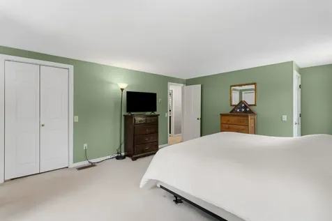 35 Eastern Avenue Barrington NH 03825