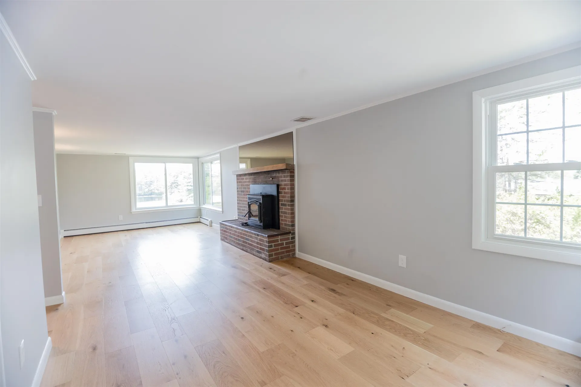 20 Shore Road Somersworth NH 03878