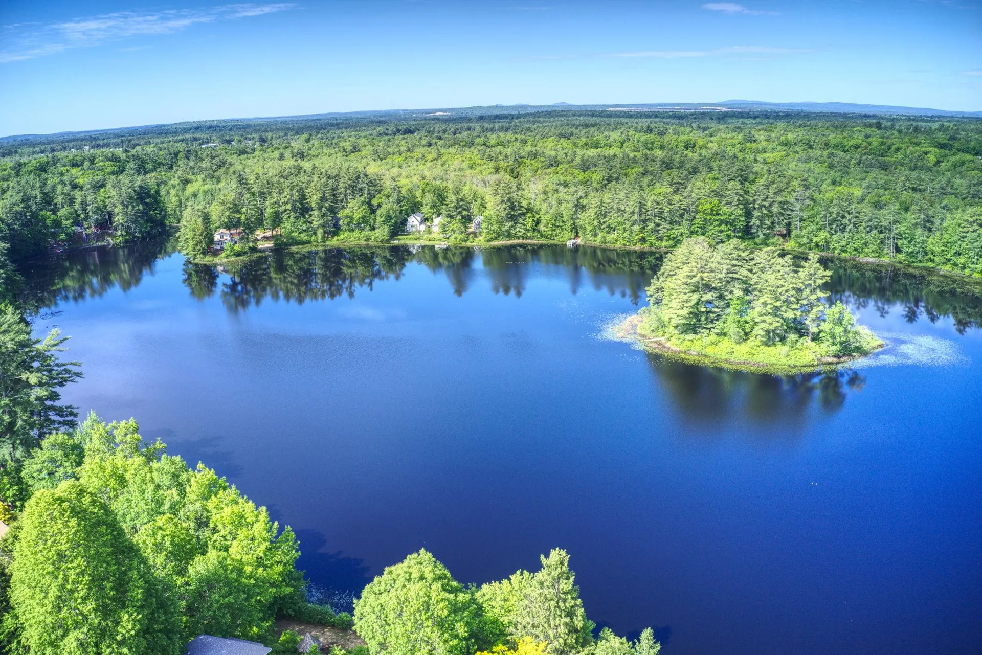 20 Shore Road Somersworth NH 03878