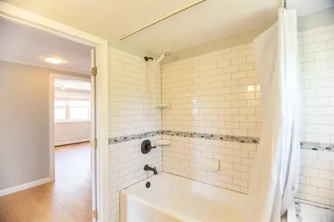 20 Shore Road Somersworth NH 03878