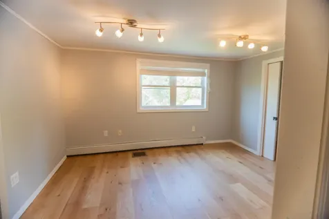 20 Shore Road Somersworth NH 03878