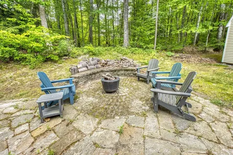11 Brek Drive Merrimack NH 03054