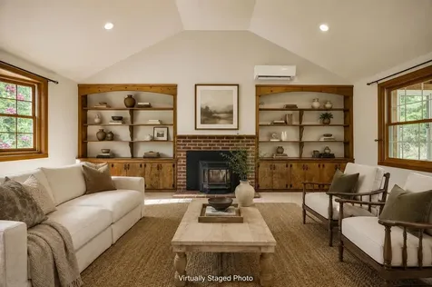 11 Brek Drive Merrimack NH 03054
