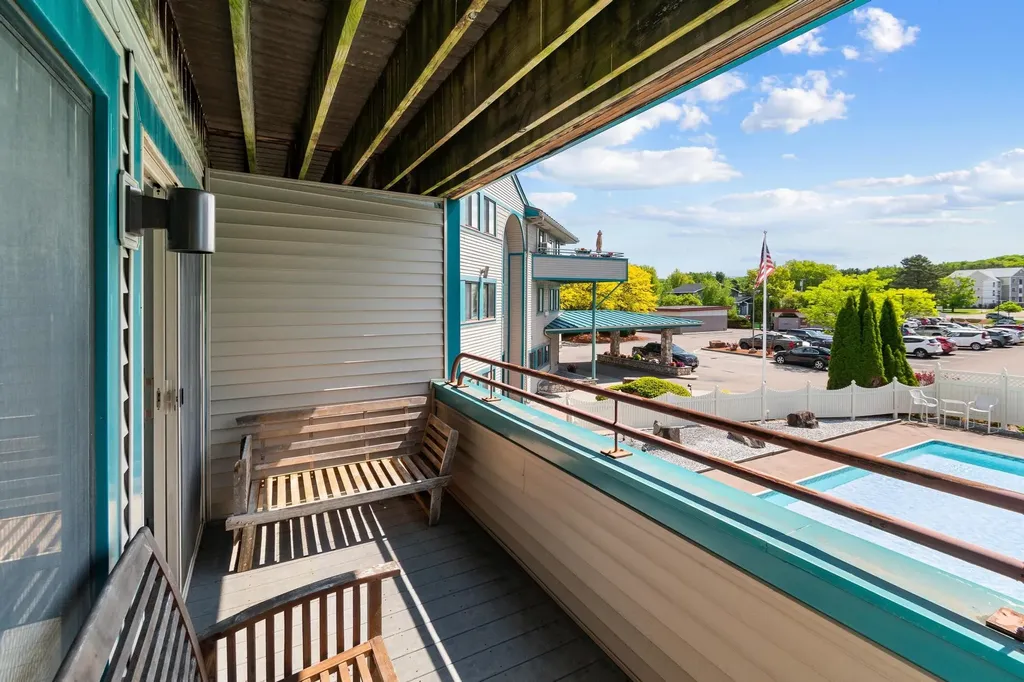 10 Kellogg Road Essex Junction VT 05452