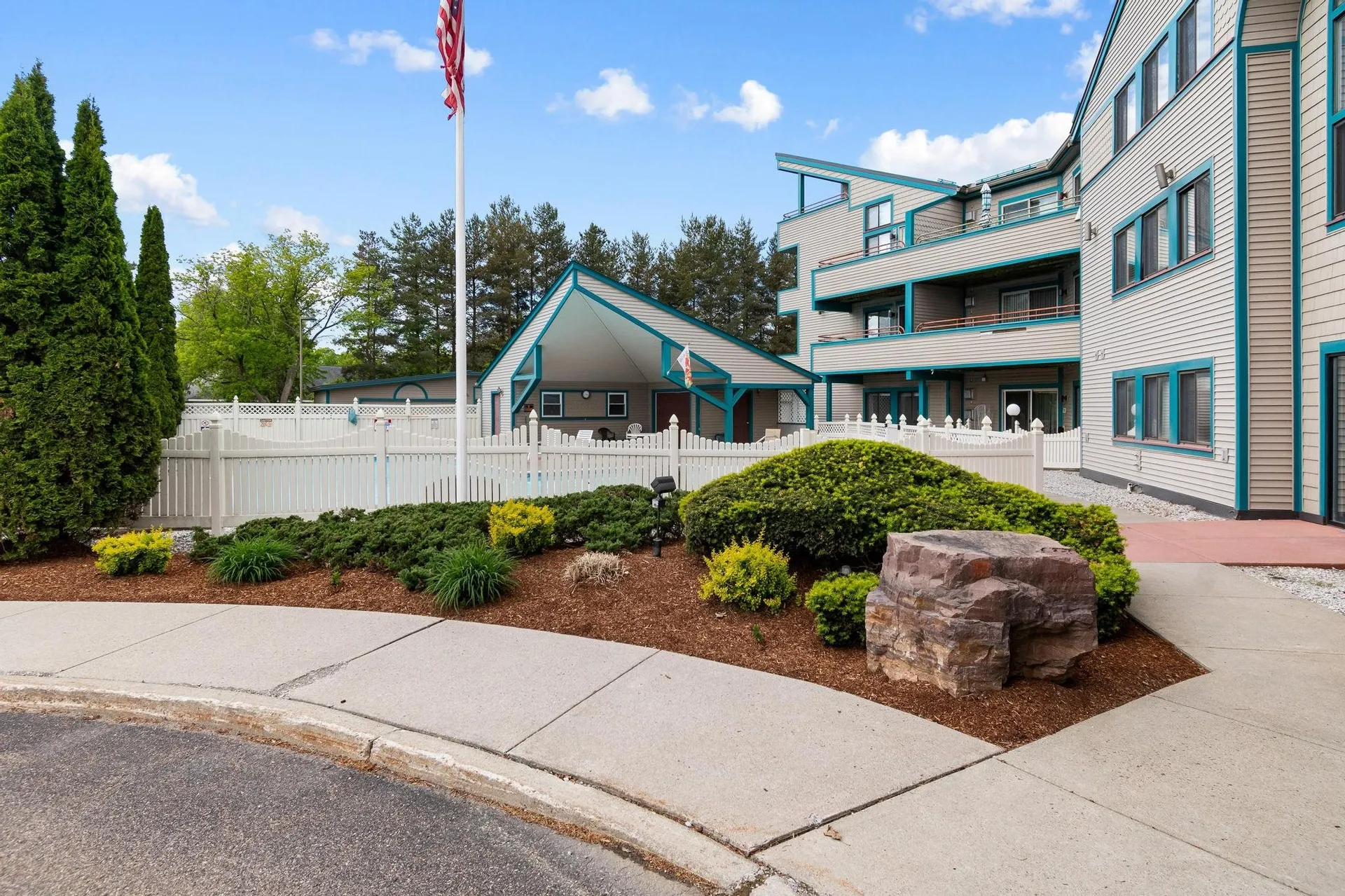 10 Kellogg Road Essex Junction VT 05452